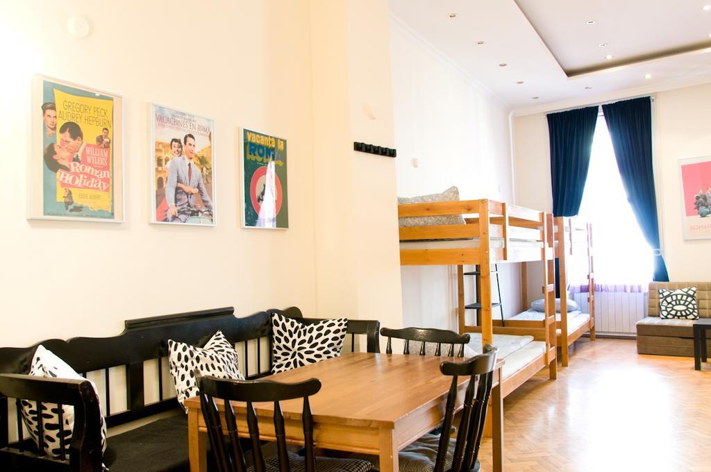11Th Hour Cinema Hostel Budapeszt Pokój zdjęcie